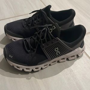 ON Running Shoes, Size 6.5W